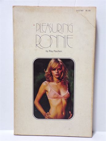 Pleasuring Ronnie by Ray Paulten, Paperback Novel 1973 Venus V-1179T 061225WP2-34