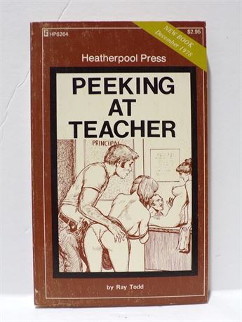 Peeking at Teacher by Ray Todd, Paperback Book 1978 Heatherpool HP6264 091025WP-28