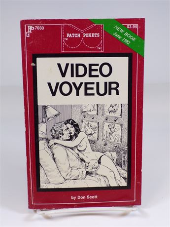 Video Voyeur by Don Scott, Paperback Book 1982 Patch Pockets PP7030 102025WP-31
