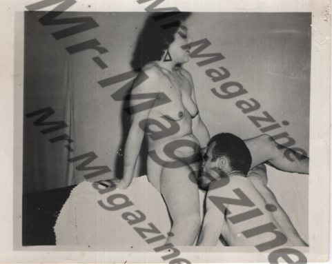 Adult Vintage B&W Pinup Photo 4"x5" Brunette Models Cunnilingus RS-72