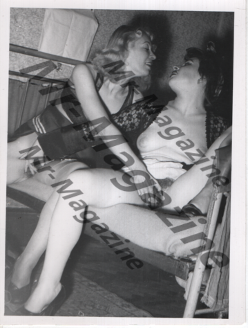 Adult Vintage B&W Pinup Photo 4"x5" Brunette & Blonde Lingerie Lesbian Models RT-04