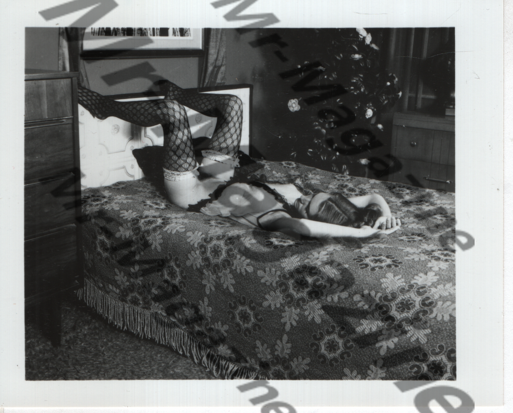 Adult Vintage B&W Pinup Photo 4"x5" Blonde Model Black Lace Stockings RT-96