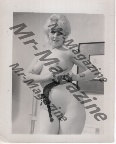 Adult Vintage B&W Pinup Photo 4"x5" Blonde Lingerie Model Striptease RT-71