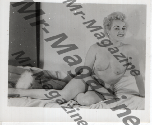Adult Vintage B&W Pinup Photo 5"x4" Blonde Nude Model RU-74
