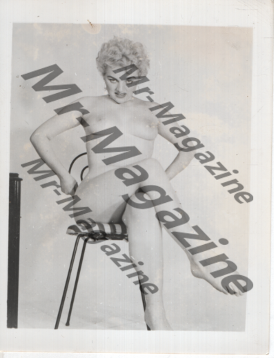 Adult Vintage B&W Pinup Photo 5"x4" Blonde Nude Model RU-75