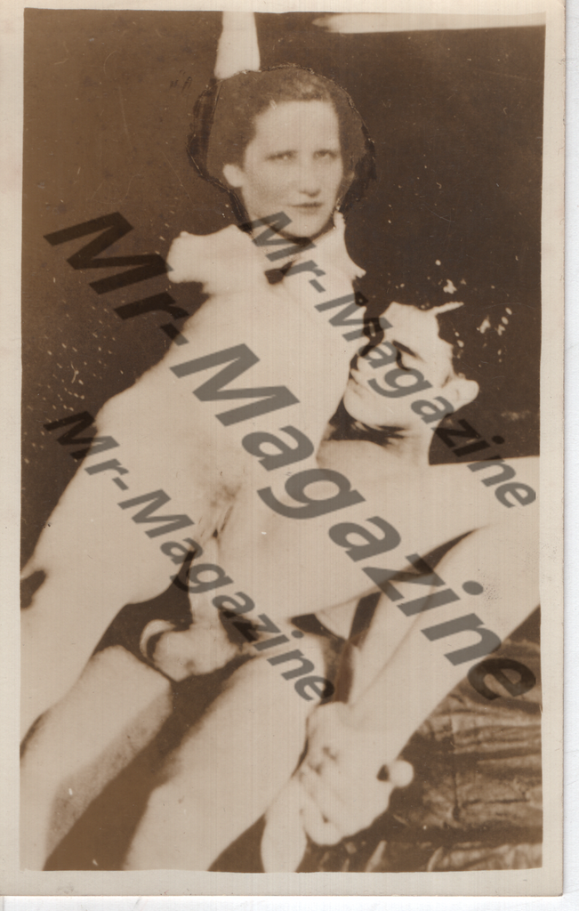 Adult Vintage B&W Pinup Rare Real Photo Postcard 3.5"x5.5" Brunet Models Straight Vaginal Sex RV-85