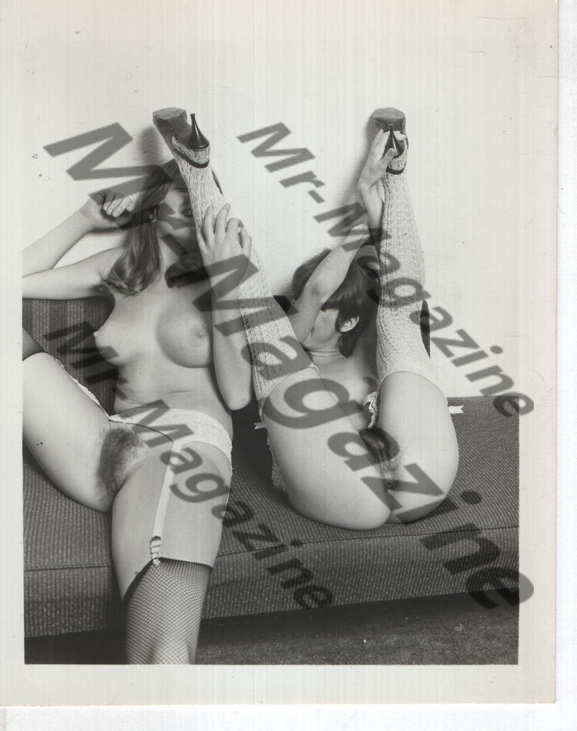 Adult Vintage B&W Pinup Photo 4"x5" Brunette Lingerie & Stockings Models RV-97