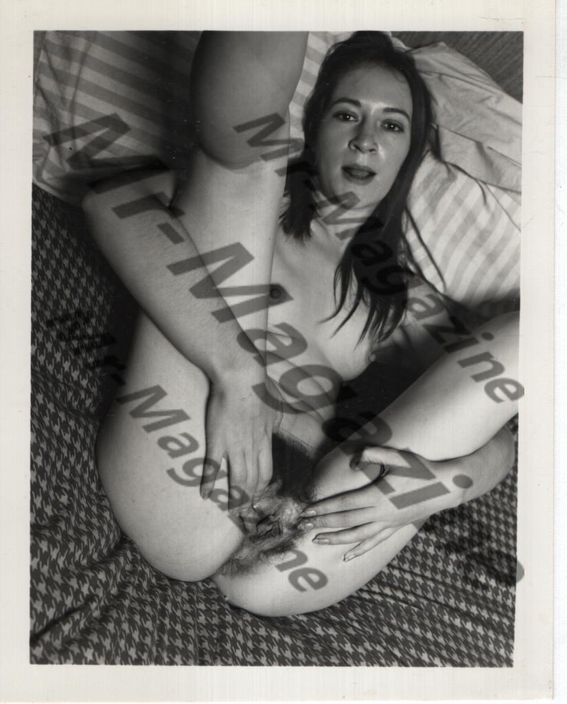 Adult Vintage B&W Pinup Photo 5"x4" Brunette Nude Model RV-14