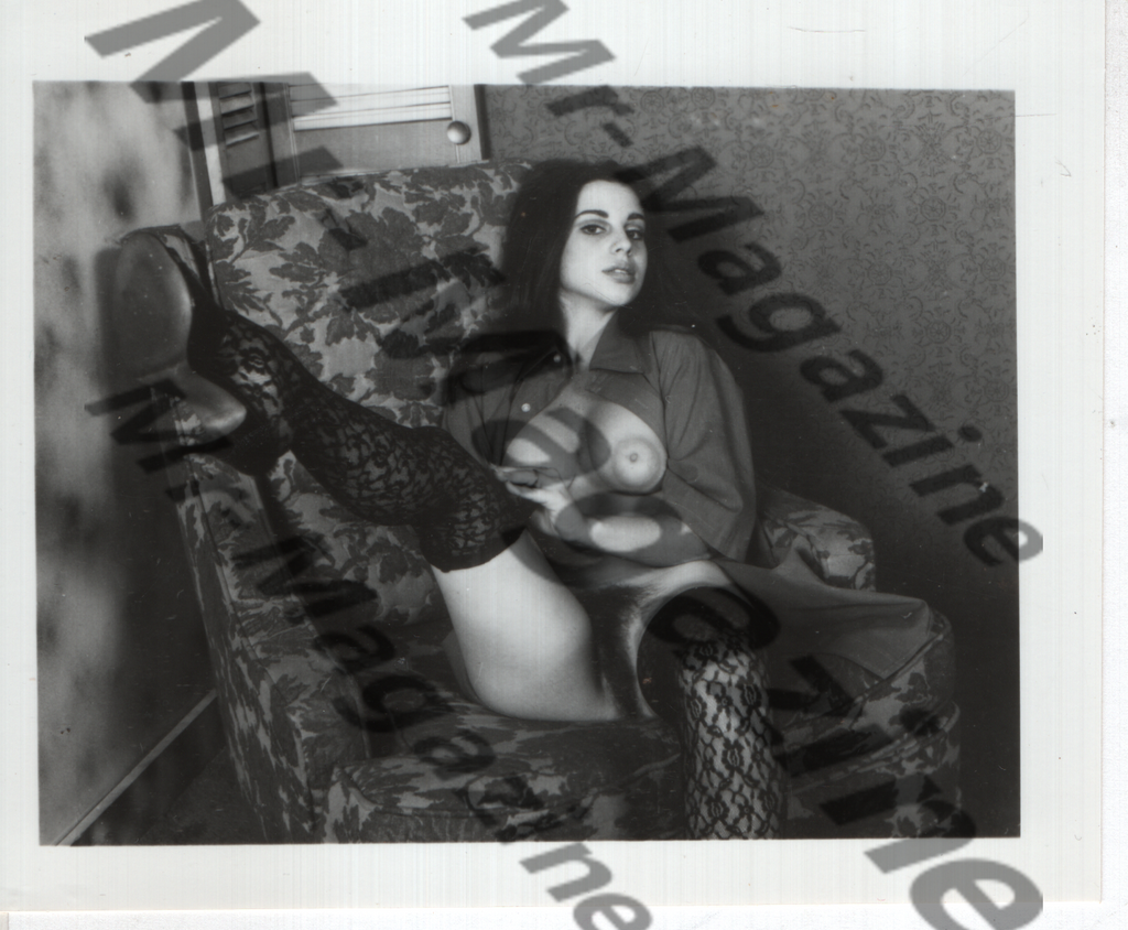 Adult Vintage B&W Pinup Photo 4"x5" Brunette Lace Stockings Model RW-43