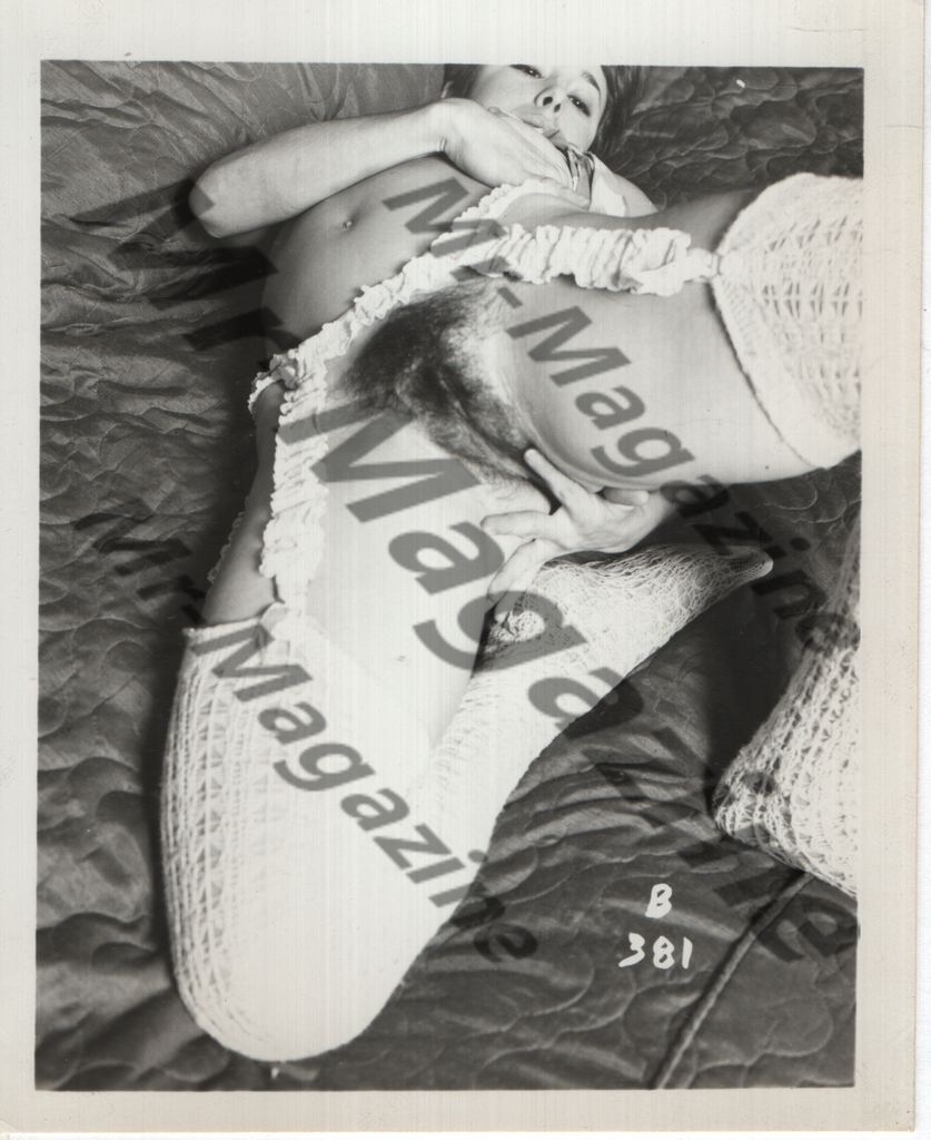 Adult Vintage B&W Pinup Photo 4"x5" Brunette Lingerie Model RW-57
