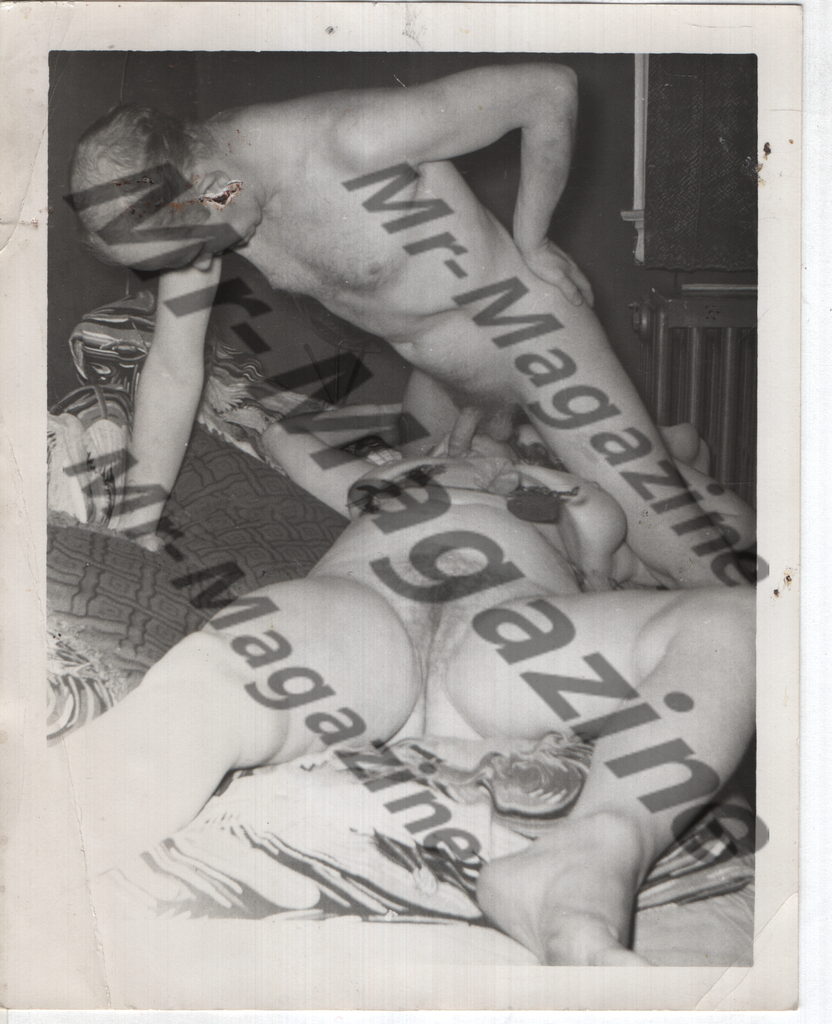 Adult Vintage B&W Pinup Photo 4"x5" Blonde Model & Partner Straight Interest Fellatio RX-23