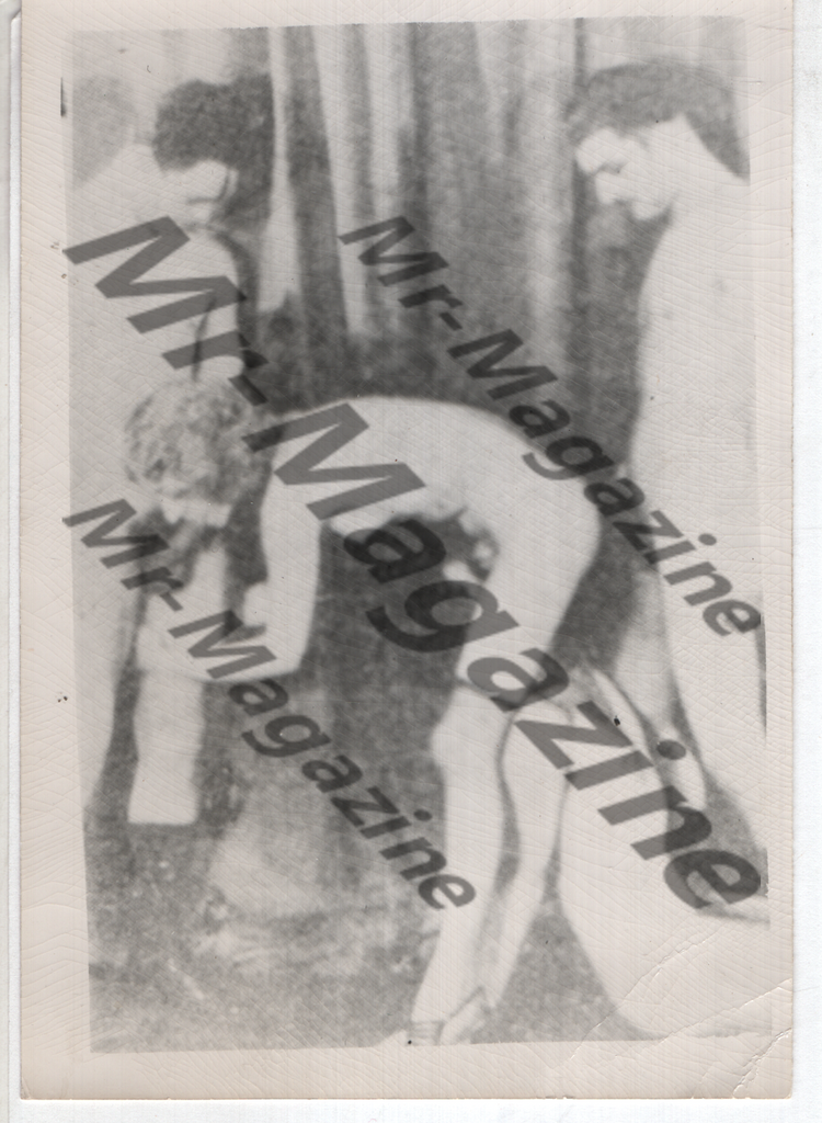 Adult Vintage B&W Pinup Photo 4"x5" Bisexual Interest Blonde & Brunet Models RX-70