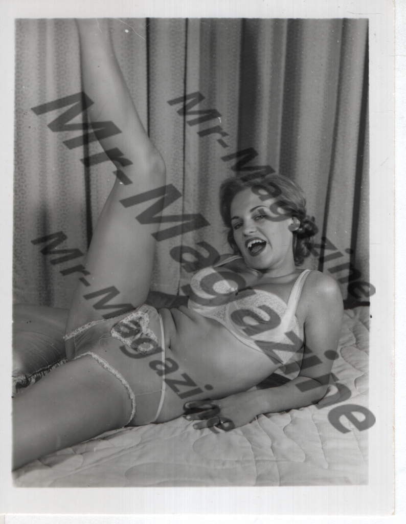 Adult Vintage B&W Pinup Photo 4"x5" Blonde Lingerie Model RX-32