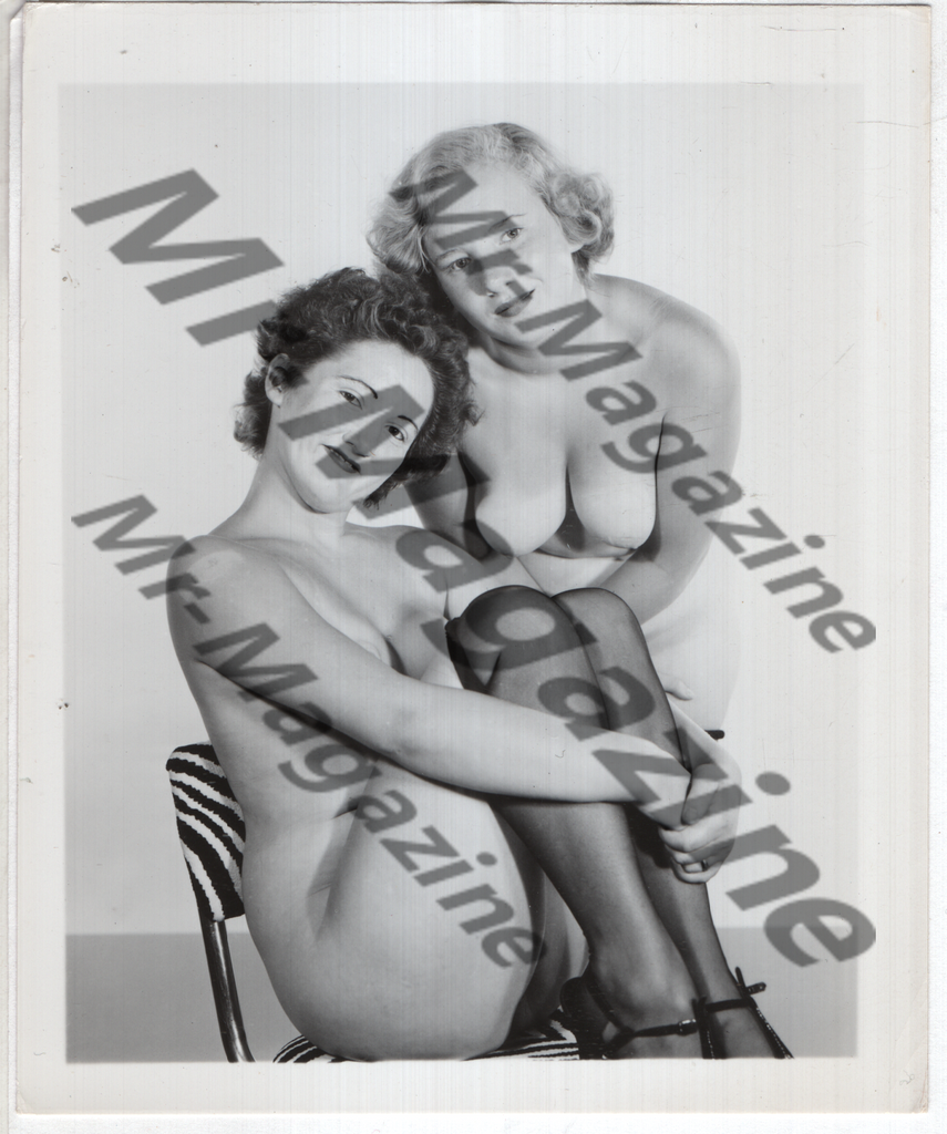 Adult Vintage B&W Pinup Photo 4"x5" Lesbian Interest Brunette & Blonde Nude Models RX-85