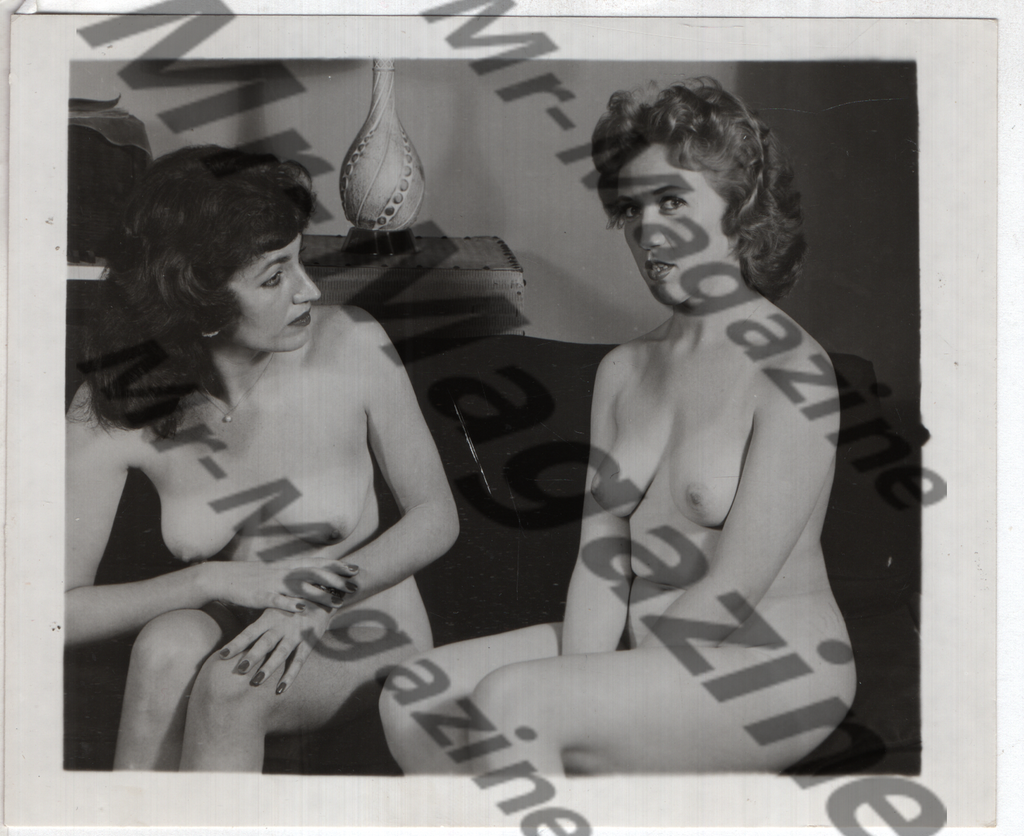 Adult Vintage B&W Pinup Photo 4"x5" Lesbian Interest Brunette & Blonde Nude Models RX-91