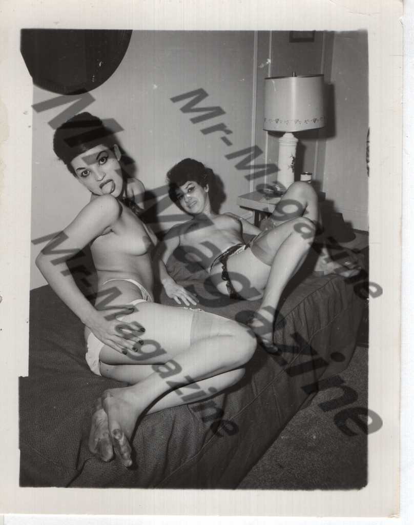 Adult Vintage B&W Pinup Photo 4"x5" Lesbian Interest Brunette Lingerie Models RX-74