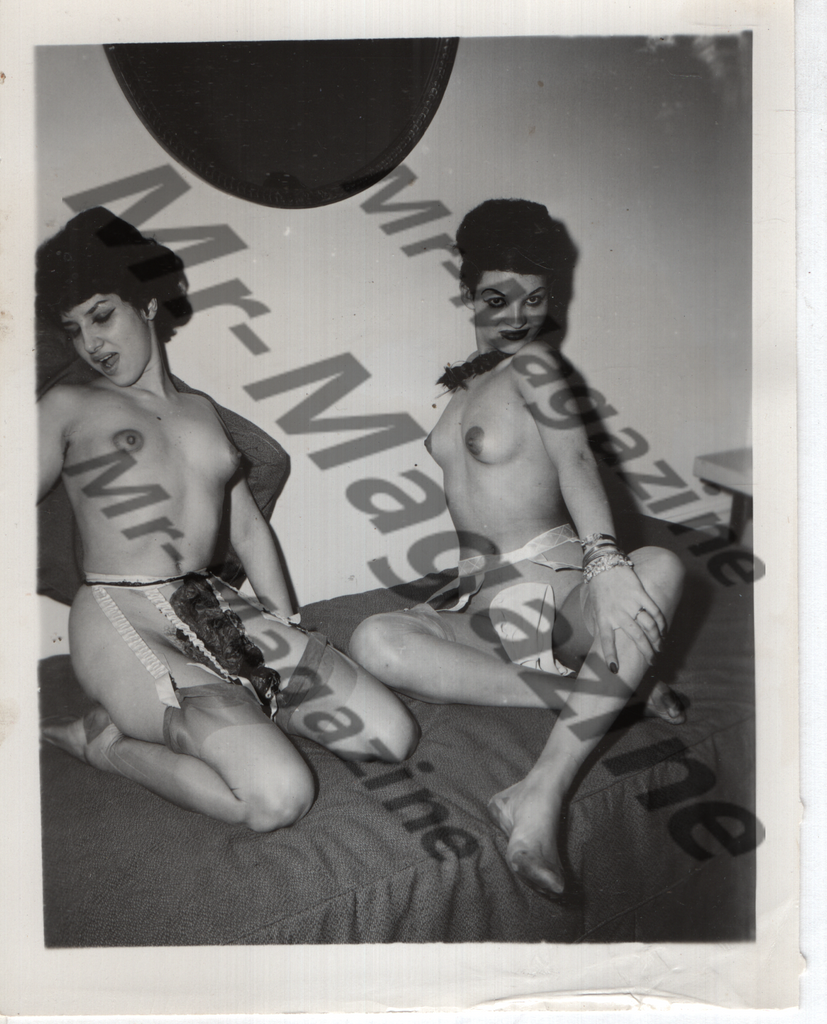 Adult Vintage B&W Pinup Photo 4"x5" Lesbian Interest Brunette Lingerie Models RX-75