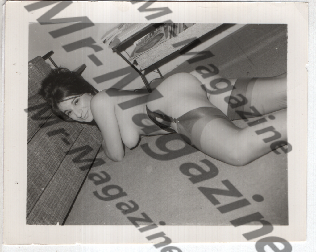 Adult Vintage B&W Pinup Photo 4"x5" Brunette Lingerie & Nylon Stockings Model RZ-23