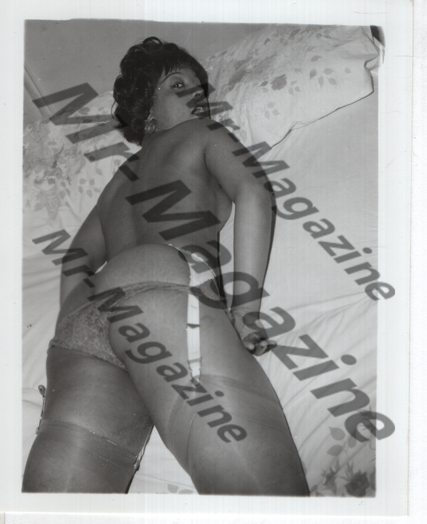 Adult Vintage B&W Pinup Photo 4"x5" Brunette Lingerie Model RQ-42