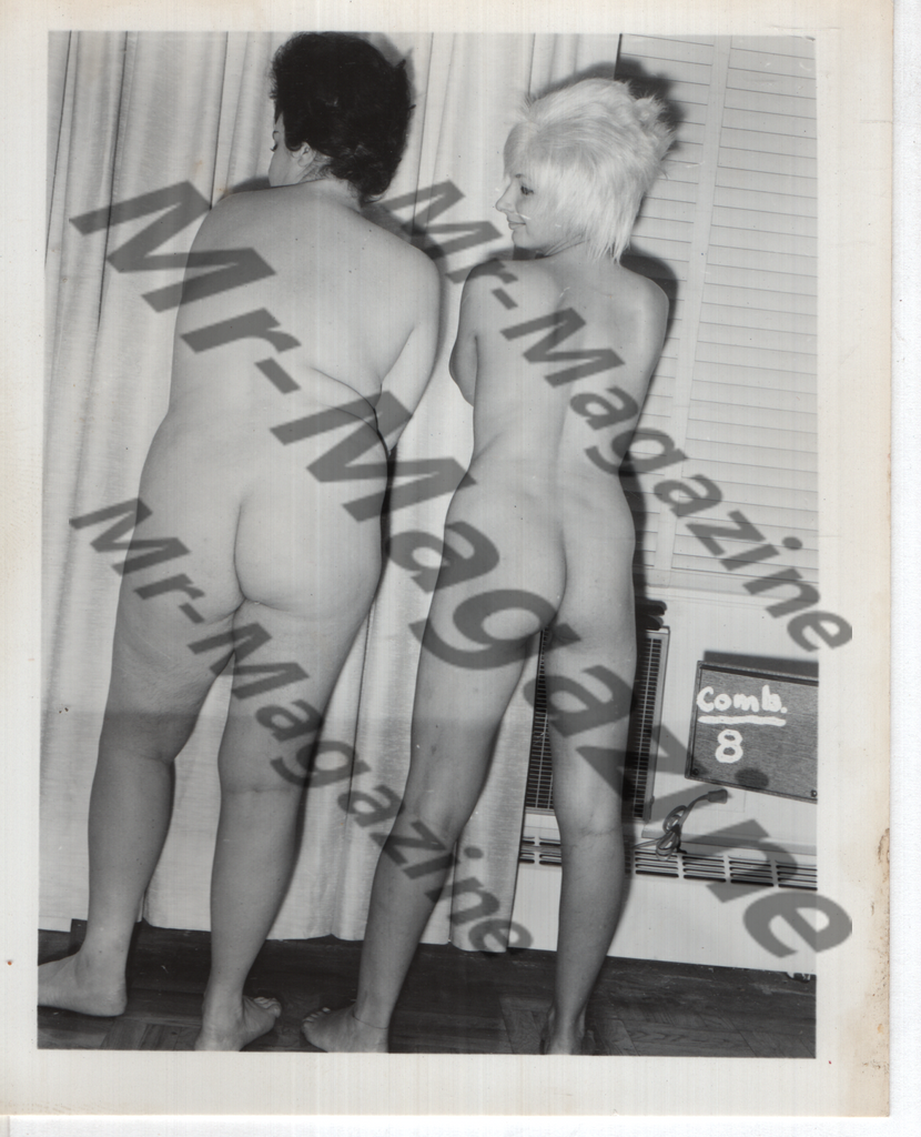 Adult Vintage B&W Pinup Photo 4"x5" Brunette & Blonde Nude Models RZ-94