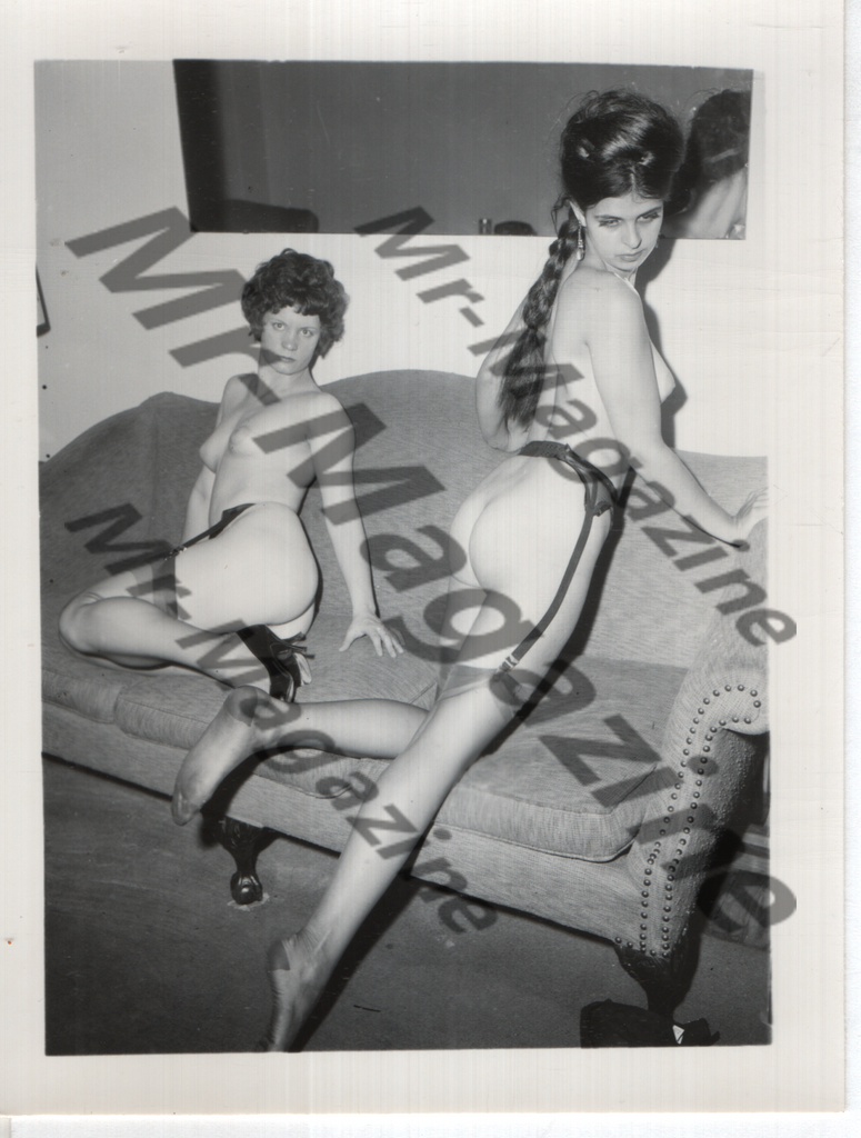 Adult Vintage B&W Pinup Photo 4"x5" Brunette Lingerie Models RZ-96
