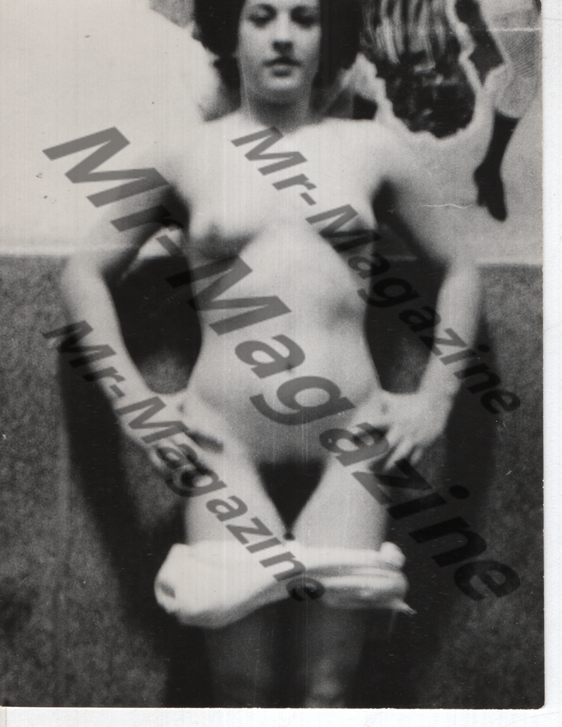 Adult Vintage B&W Pinup Photo 4"x5" Brunette Lingerie Model RQ-99