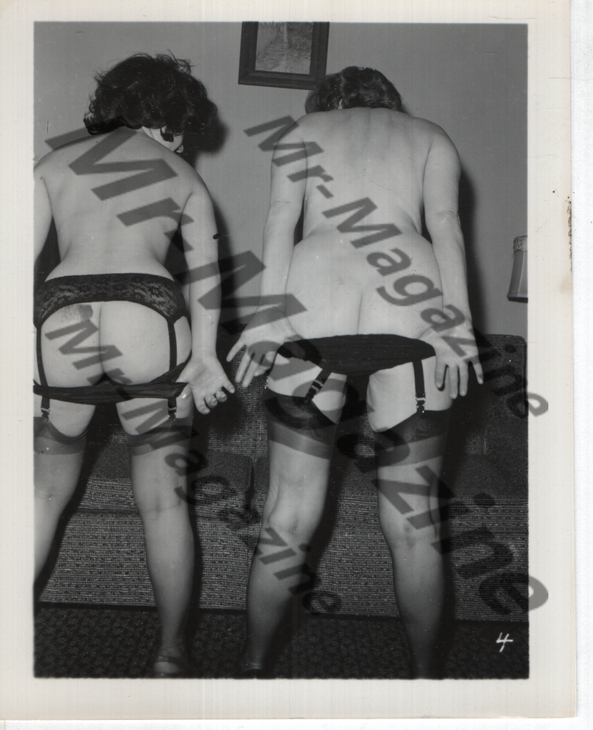 Adult Vintage B&W Pinup Photo 4"x5" Brunette Lingerie Models RQ-61