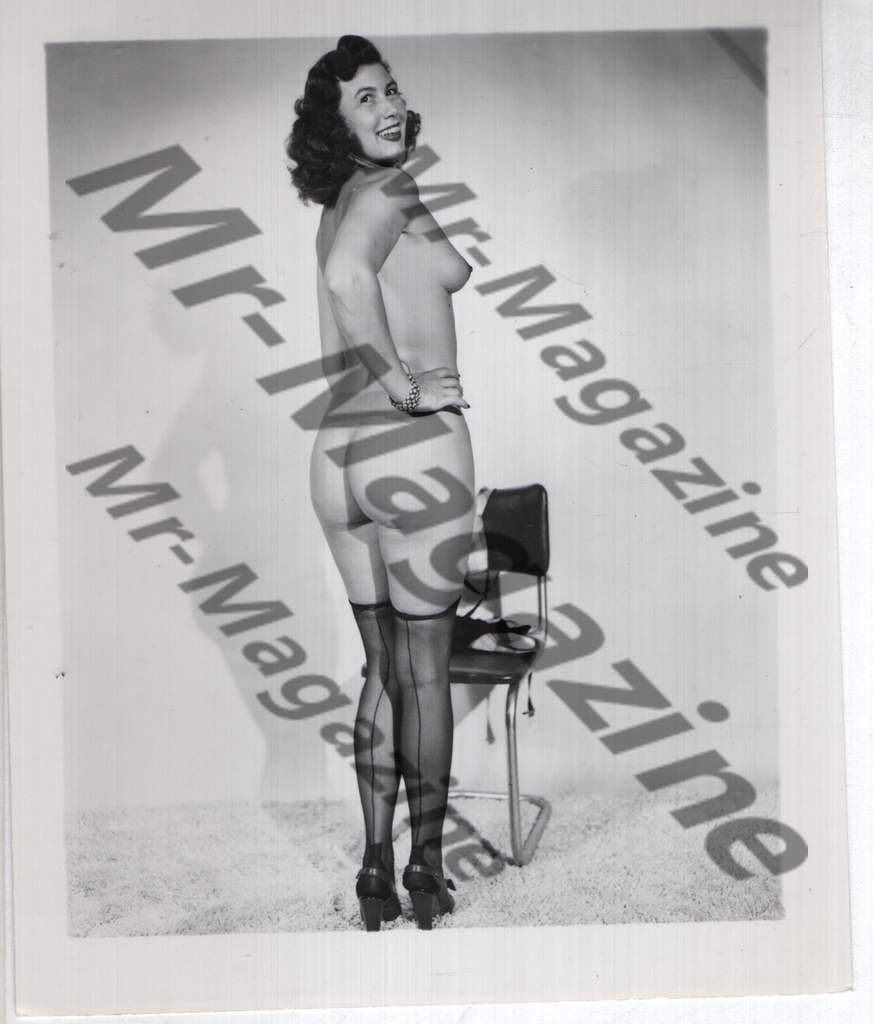Adult Vintage B&W Pinup Photo 4"x5" Brunette Nylon Stockings Model CA-51