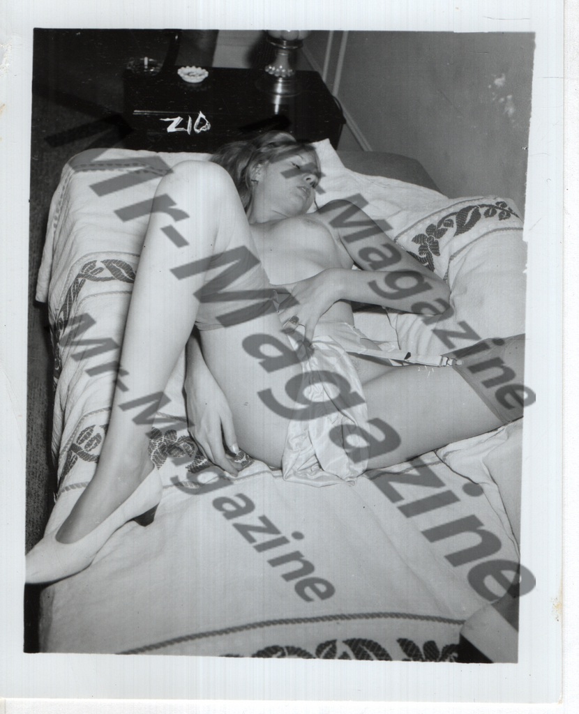 Adult Vintage B&W Pinup Photo 4"x5" Blonde Lingerie Model CB-13