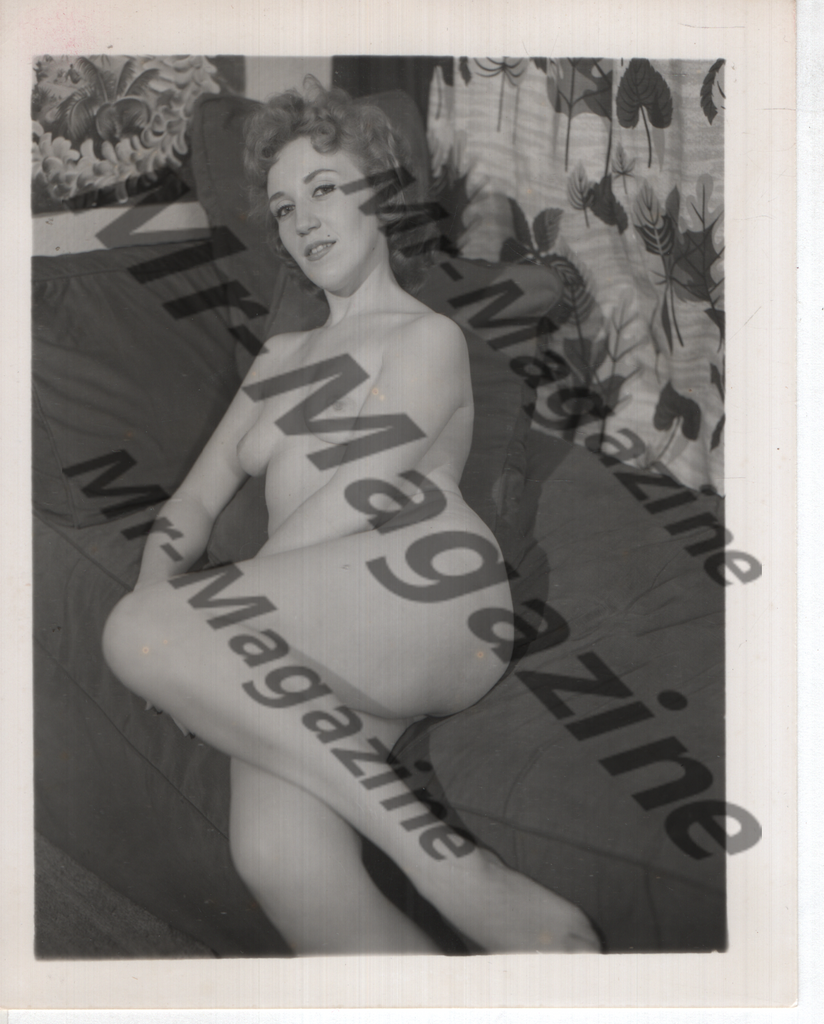 Adult Vintage B&W Pinup Photo 4"x5" Blonde Nude Model CB-54