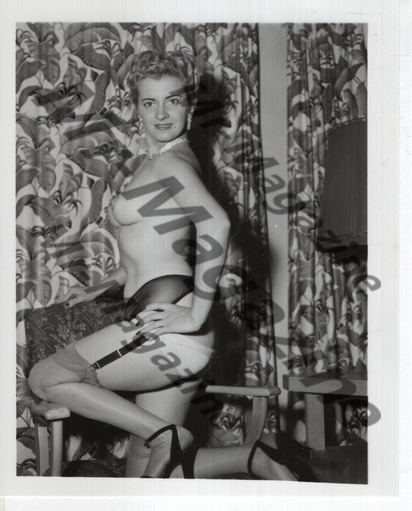 Adult Vintage B&W Pinup Photo 4"x5" Blonde Lingerie Model CB-37
