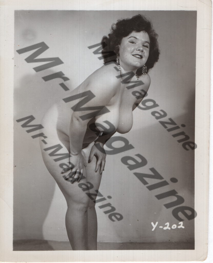 Adult Vintage B&W Pinup Photo 4"x5" Brunette Nude Model CB-42