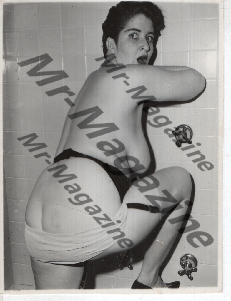Adult Vintage B&W Pinup Photo 4"x5" Brunette Lingerie Model CB-43