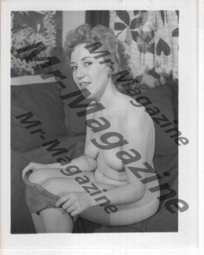 Adult Vintage B&W Pinup Photo 4"x5" Blonde Lingerie Model CB-63