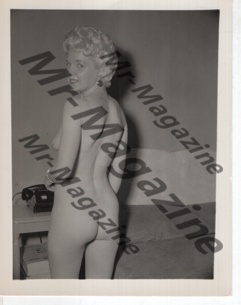 Adult Vintage B&W Pinup Photo 4"x5" Blonde Nude Model CB-49