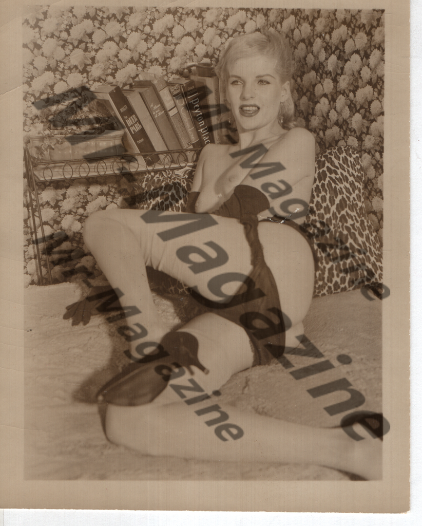Adult Vintage B&W Pinup Photo 4"x5" Blonde Lingerie Model CB-32