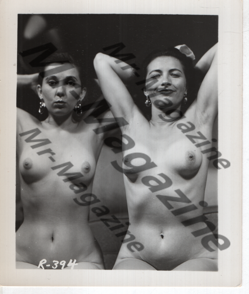 Adult Vintage B&W Pinup Photo 4"x5" Brunette Nude Models CC-35