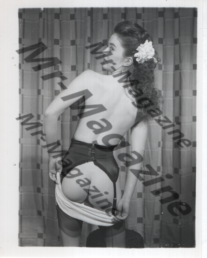 Adult Vintage B&W Pinup Photo 4"x5" Brunette Lingerie Model CC-60