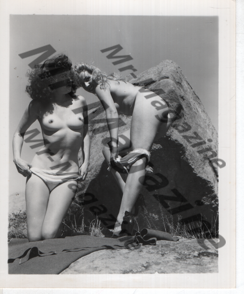 Adult Vintage B&W Pinup Photo 4"x5" Brunette & Blonde Models Striptease Outdoors CC-23