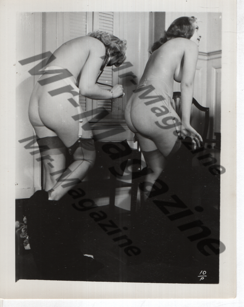Adult Vintage B&W Pinup Photo 4"x5" Lesbian Interest Blonde Lingerie Models Playing Doctor CC-92