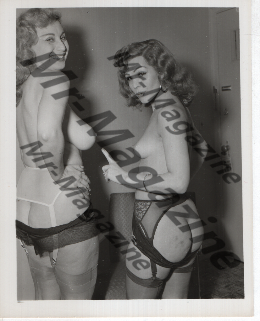 Adult Vintage B&W Pinup Photo 4"x5" Blonde & Brunette Lingerie Models CC-52
