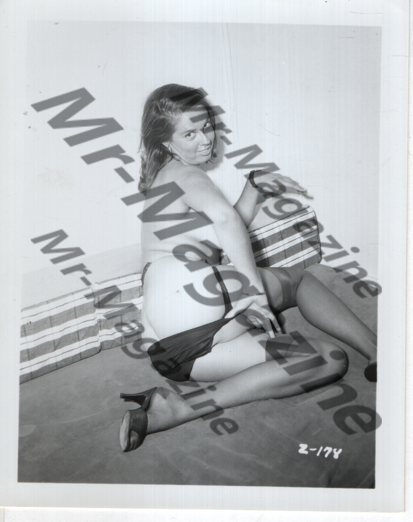 Adult Vintage B&W Pinup Photo 4"x5" Blonde Lingerie Model CD-14