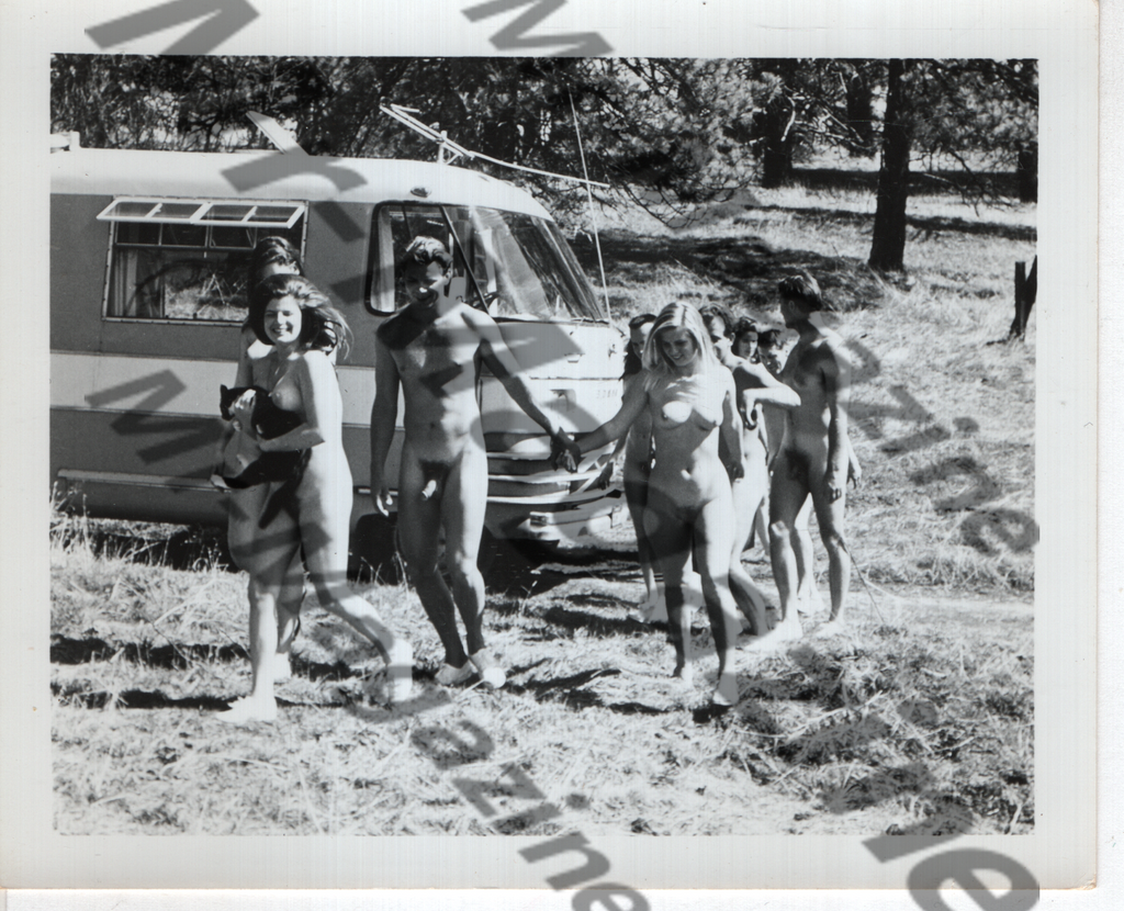 Adult Vintage B&W Pinup Photo 4"x5" Nudists & RV American Sunbathing Association CD-65