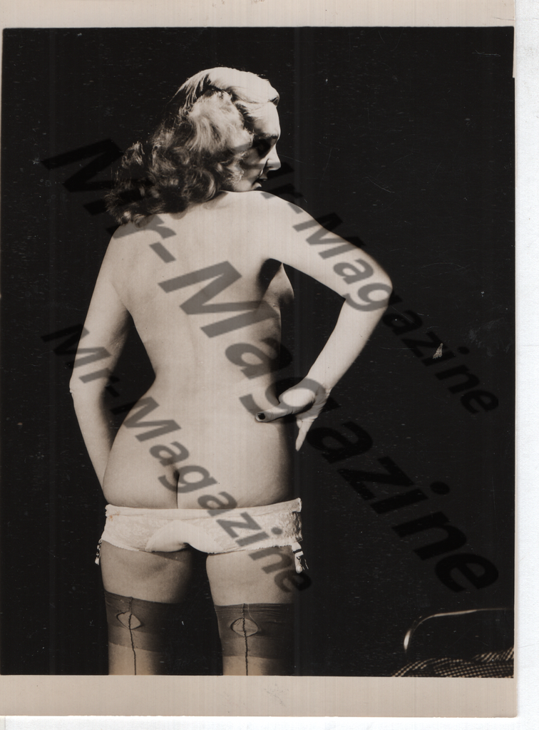 Adult Vintage B&W Pinup Photo 3.5"x5" Blonde Nude Model Nylon Stockings CE-65
