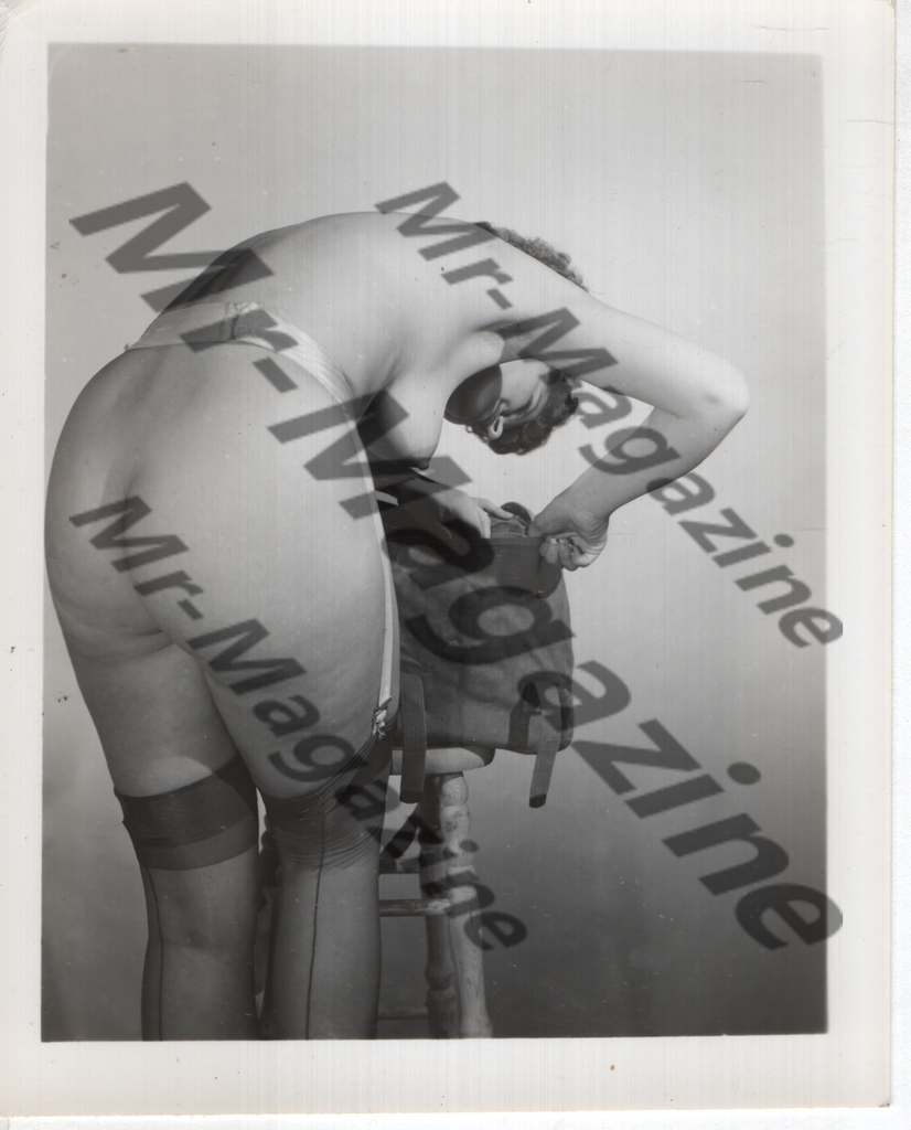 Adult Vintage B&W Pinup Photo 4"x5" Brunette Lingerie Model CF-54