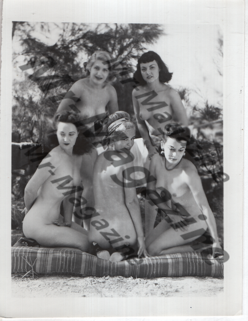 Adult Vintage B&W Pinup Photo 4"x5" Blonde & Brunette Nude Models CG-17