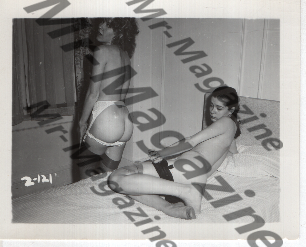Adult Vintage B&W Pinup Photo 4"x5" Brunette Lingerie Models CF-60