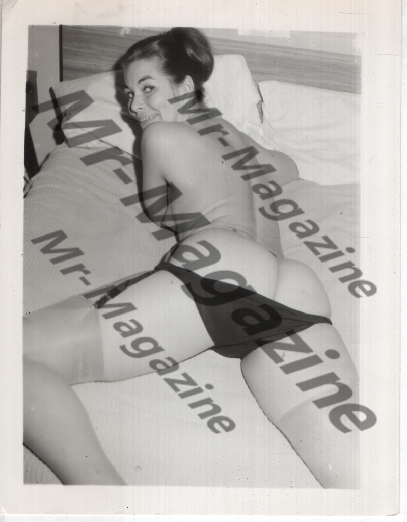 Adult Vintage B&W Pinup Photo 4"x5" Brunette Lingerie Model CF-50