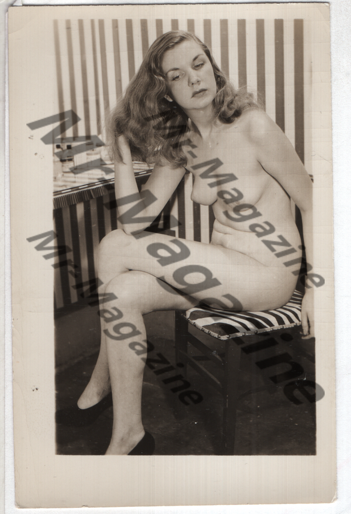 Adult Vintage B&W Pinup Photo 3"x4" Blonde Nude Model High Heels CH-15