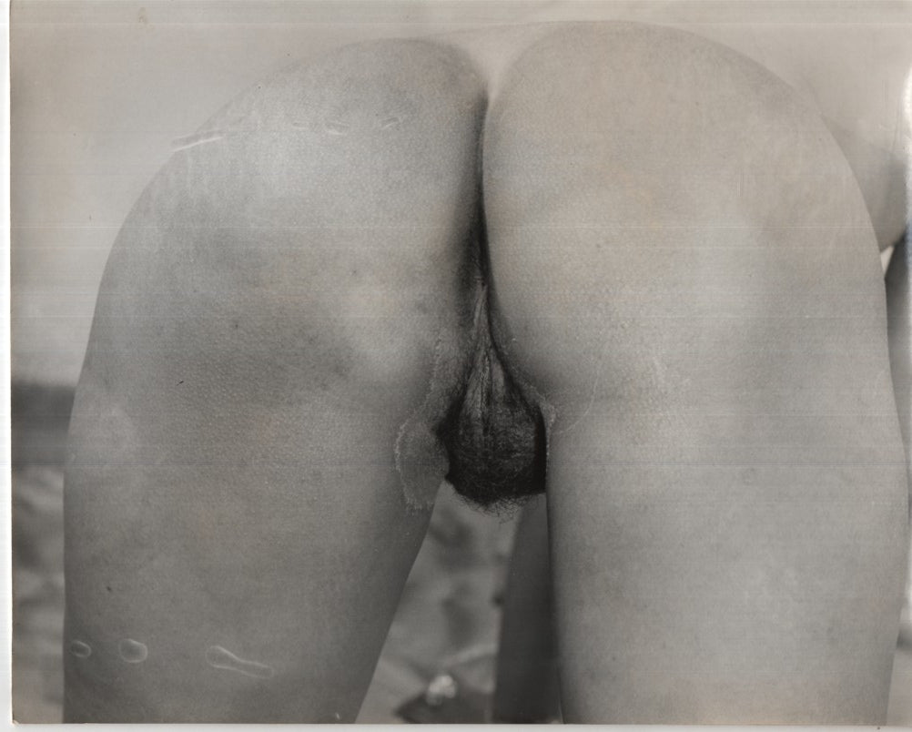 Close-Up Pussy Shot From Rear With Dried Cum 8"x10" B&W Adult Photograph 020926AKPH-A30